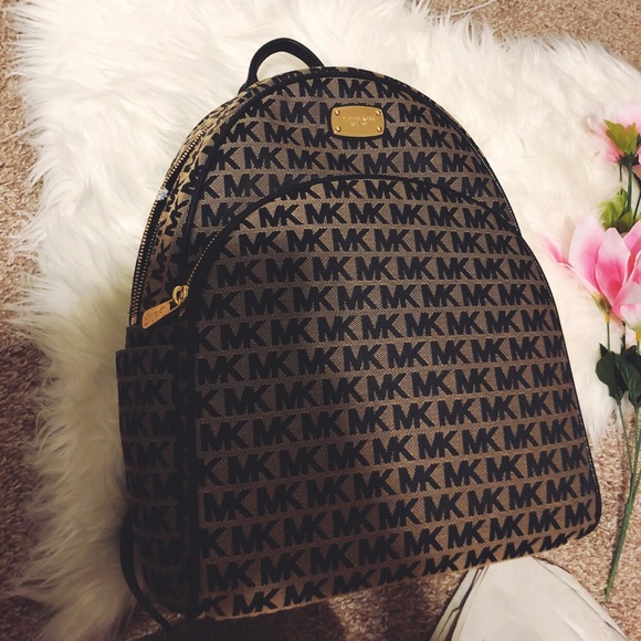 Michael Kors Abbey Large Backpack main image 5